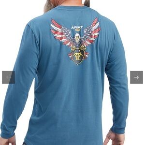 *** NEW WITH TAGS*** Ariat men’s cotton strong American raptor long sleeve